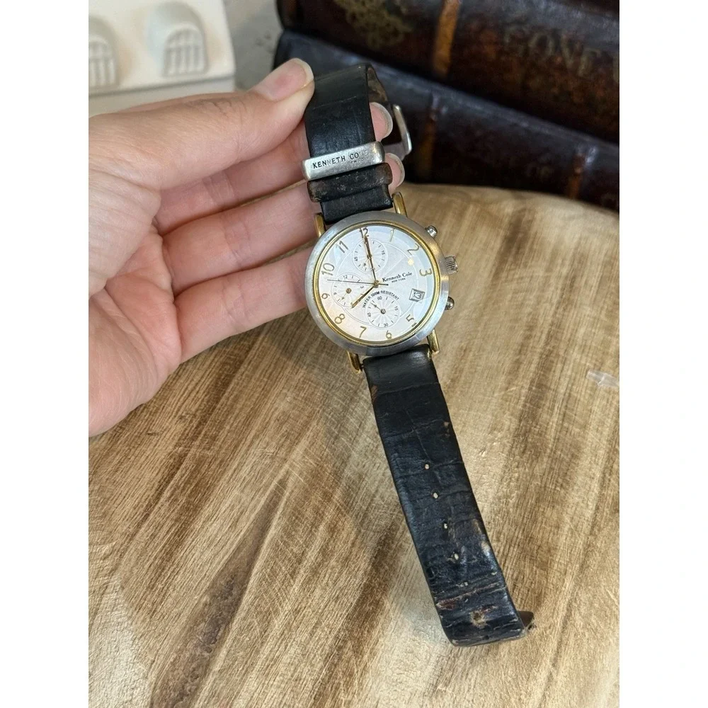 Kenneth Cole kenneth cole